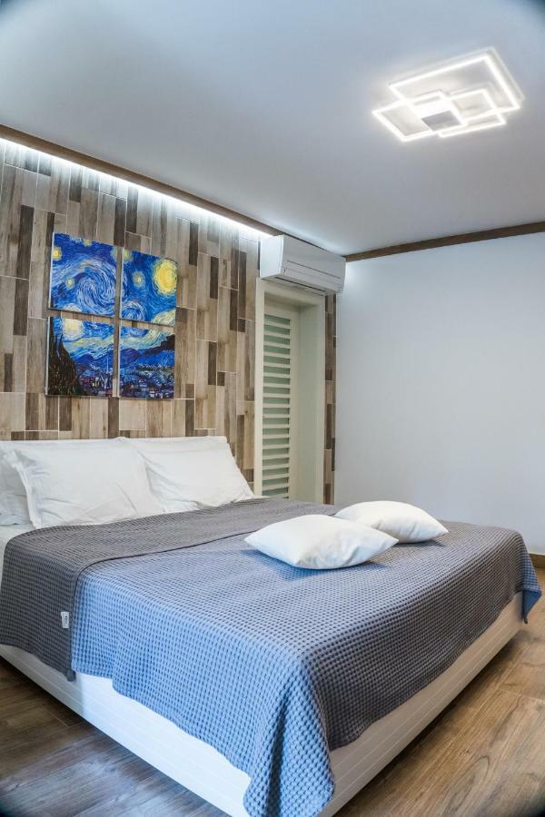 Venere Tirana Suite Luaran gambar